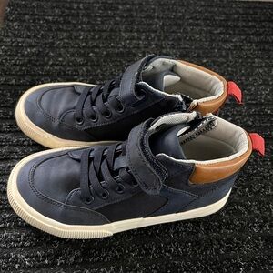 Cat & Jack High Top boots Shoes Boys Size 13 zipper velcro navy blue sneakers